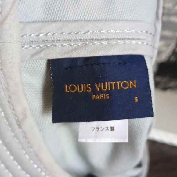 Authentic Louis Vuitton Monogram Flower Patch bucket hat (Like New) - Picture 7 of 9